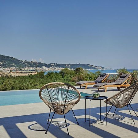 Althea Lavish Estate - Villa & Suite ไซคิย์นธอสทาวน์ ภายนอก รูปภาพ