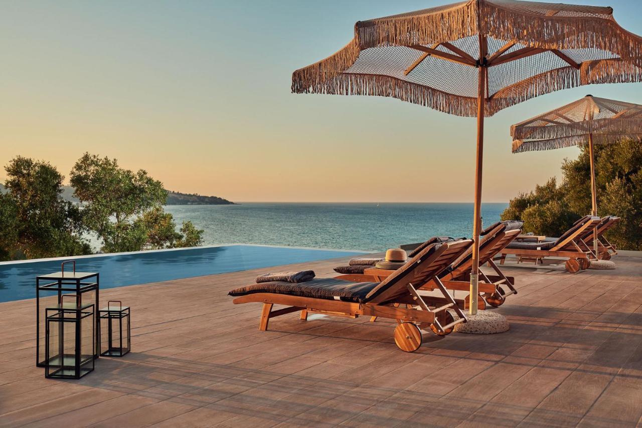 Althea Lavish Estate - Villa & Suite ไซคิย์นธอสทาวน์ ภายนอก รูปภาพ