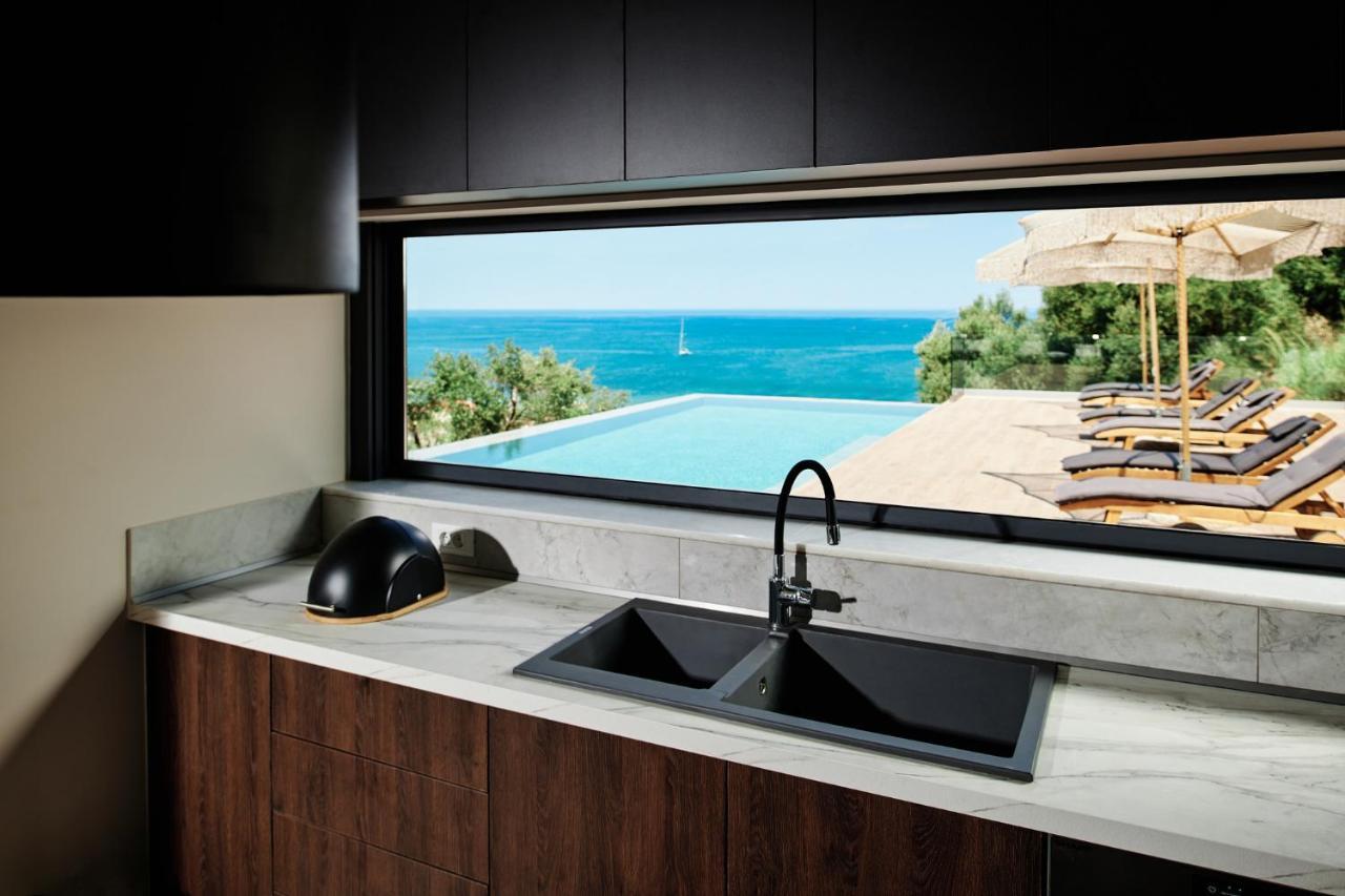 Althea Lavish Estate - Villa & Suite ไซคิย์นธอสทาวน์ ภายนอก รูปภาพ
