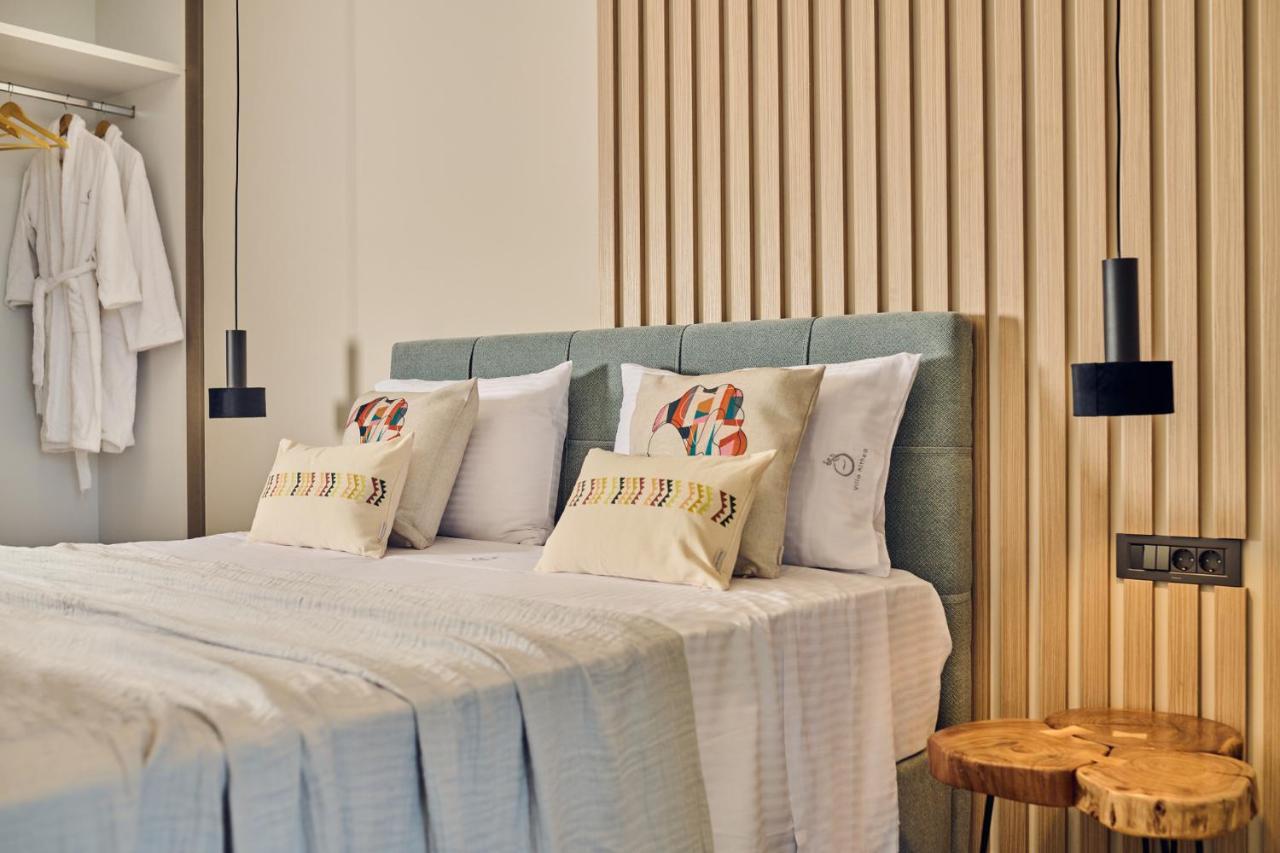 Althea Lavish Estate - Villa & Suite ไซคิย์นธอสทาวน์ ภายนอก รูปภาพ