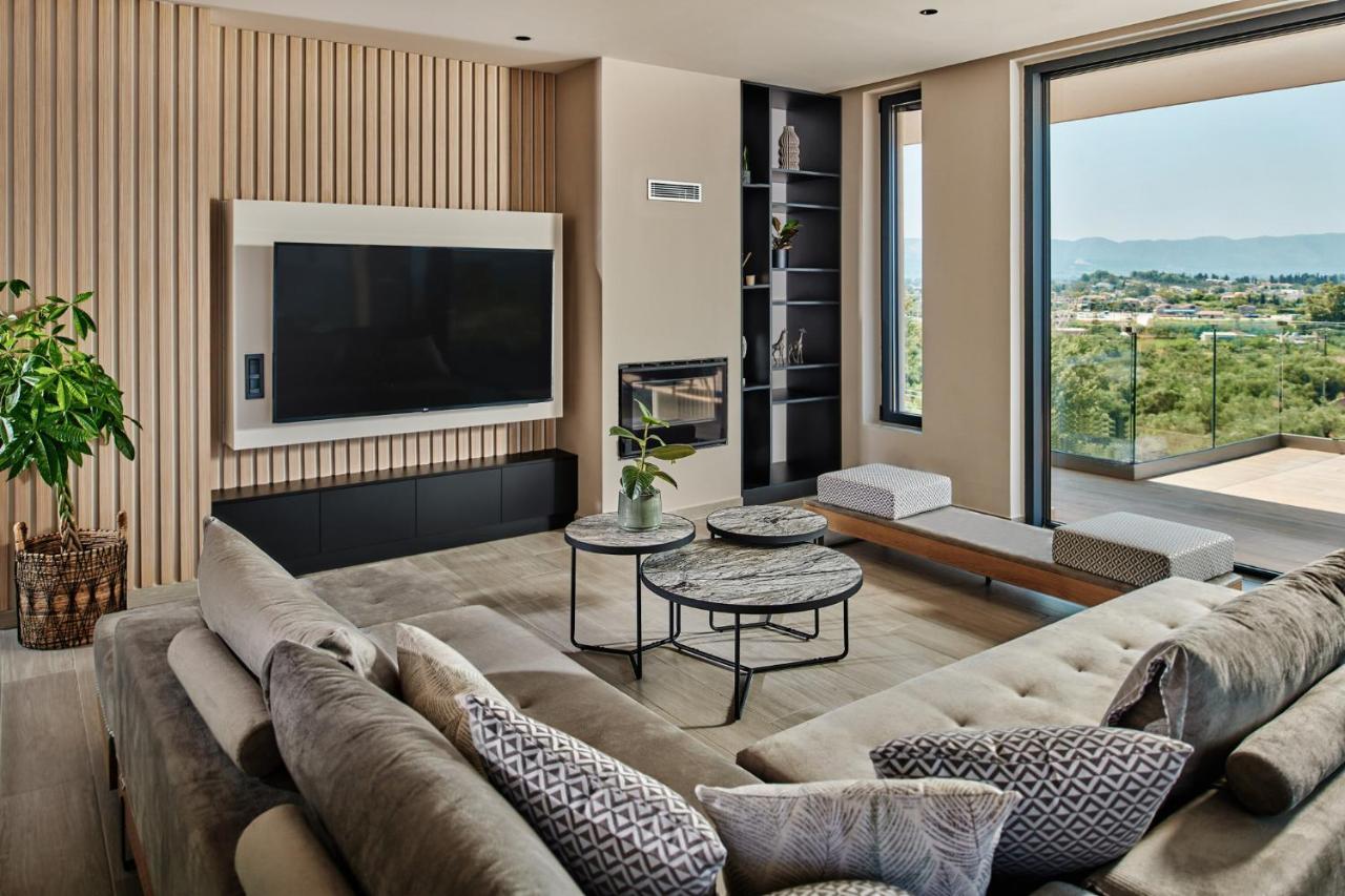 Althea Lavish Estate - Villa & Suite ไซคิย์นธอสทาวน์ ภายนอก รูปภาพ