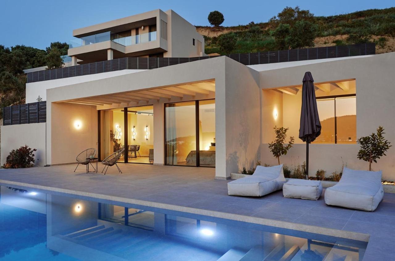 Althea Lavish Estate - Villa & Suite ไซคิย์นธอสทาวน์ ภายนอก รูปภาพ